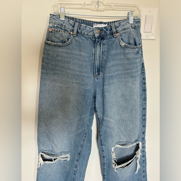 NEVER WORN Distressed Denim Jeans from Garage - Picture 3 of 6